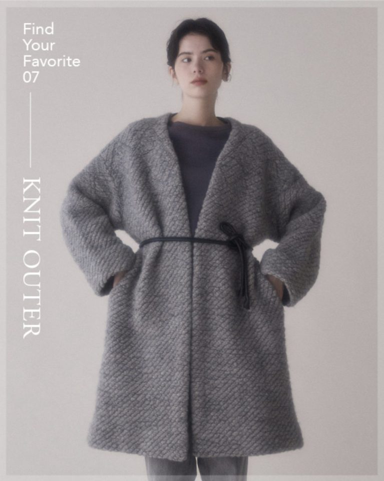 ブライス江梨花 | ERIKA BLYTH for THE LIBRARY「Find your favorite “Knit”」