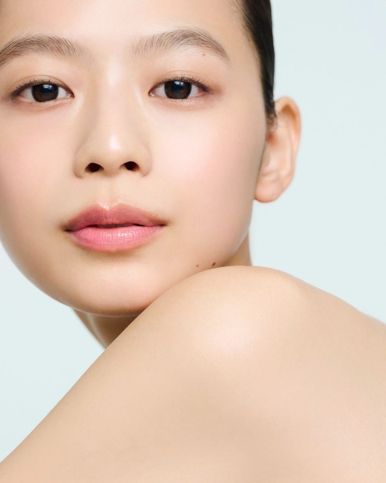 松木育未 | IKUMI MATSUKI for cocochi “AG Glowing Essence Cream mask”image visual