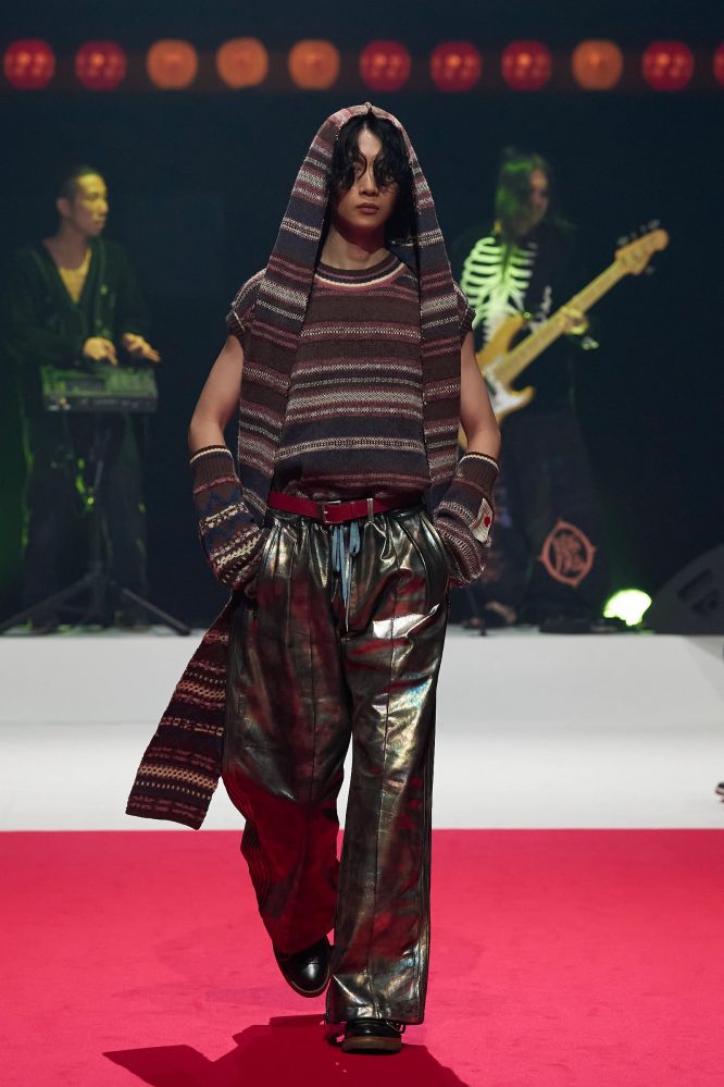 千々和凌平 | RYOHEI CHIJIWA for SEVESKIG AUTUMN & WINTER 2685-2686 Collection Runway Show “To Be Twisted”