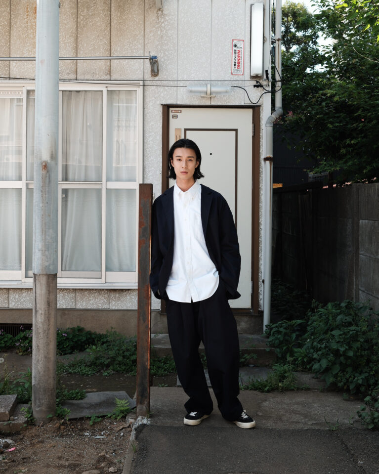 KAZUTO KOMUKAIのBOOK