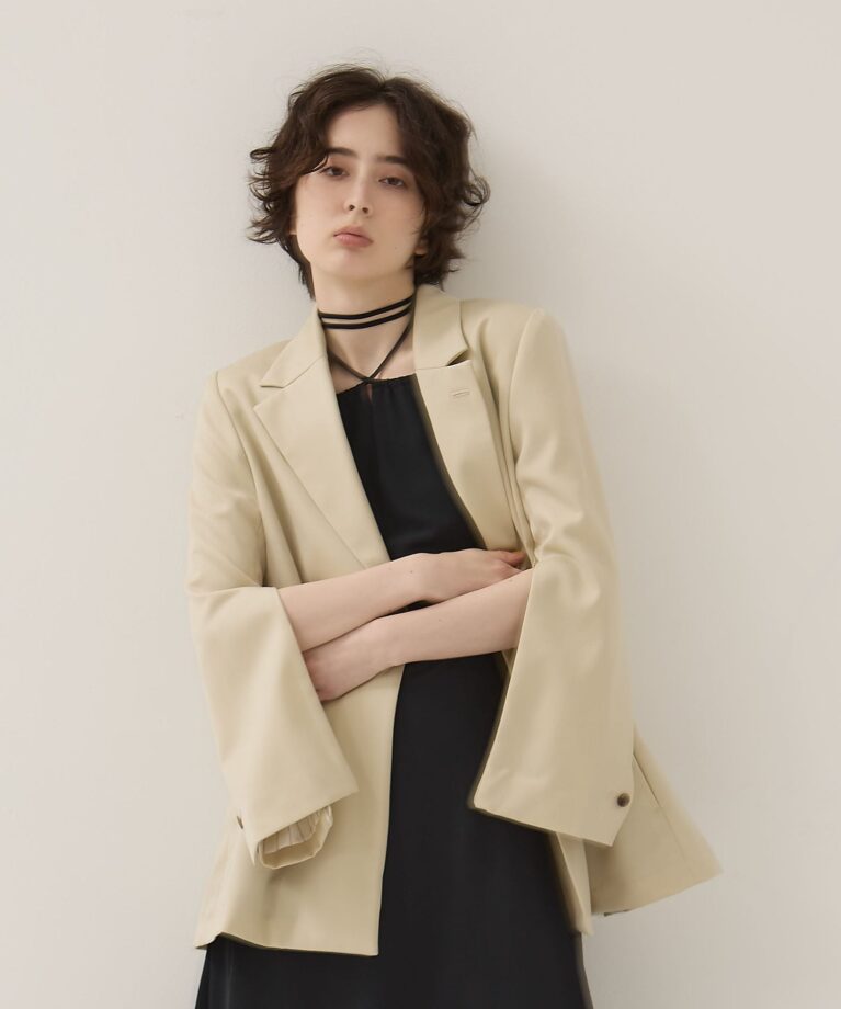 オルダーソン 英鞠 | EMMA ALDERSON for STUDIOS 2025 a/w look