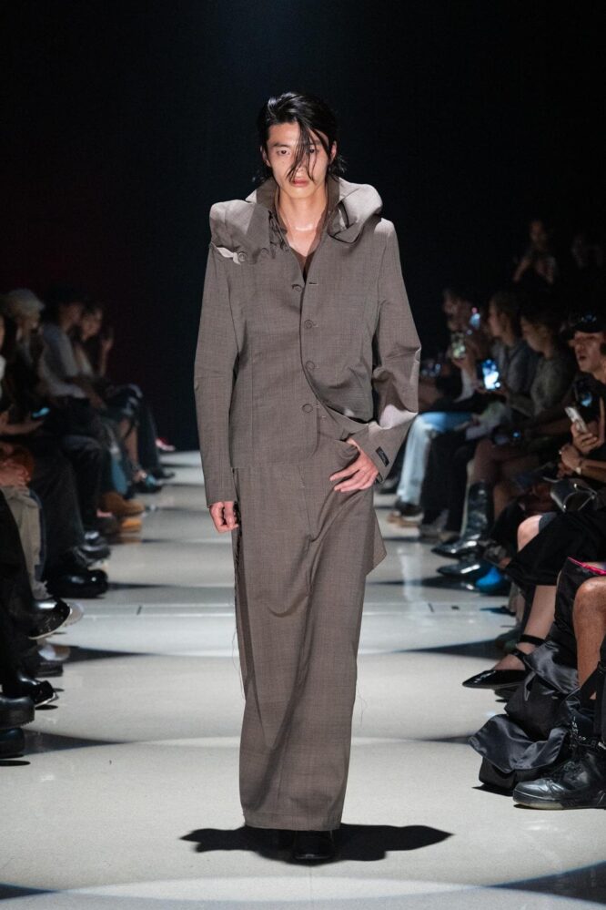 千葉 晃 | HIKARU CHIBA for ORIMI Spring/Summer 2026 runway show ”ELSEWHERE”