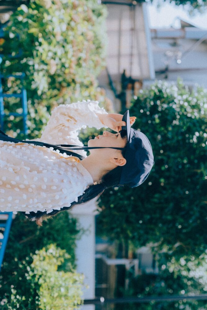桜庭 結衣 | YUI SAKURABA for yuni 2025 autumn winter look 「暮ラシノ隙間　ト街ノ呼吸　湯ル街、江古田編。」